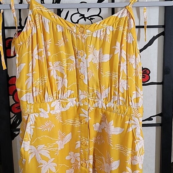 & Other Stories Tropical Yellow and White Floral Sundress - Picture 6 of 11